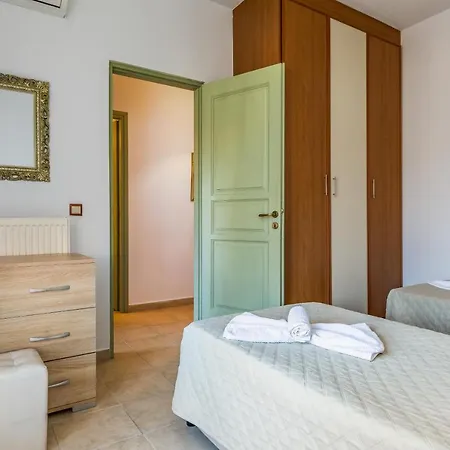Karavos House Skopelos